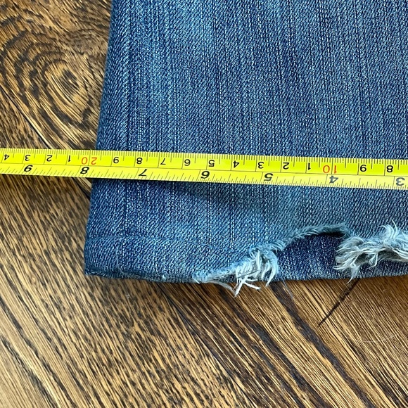 Victoria Beckham for Rock & Republic Jeans with Swarovski Crystal Crown - Picture 9 of 9